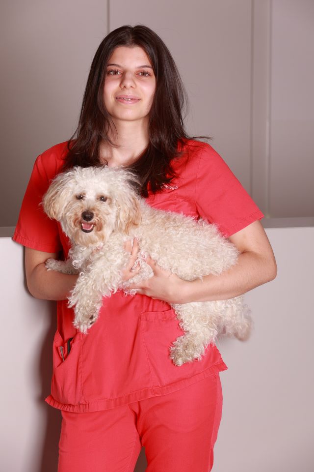 Yasemin &Uuml;st&uuml;bioglu